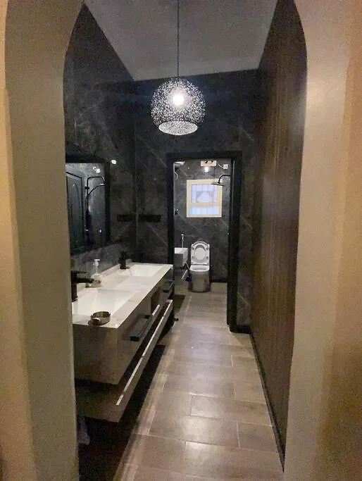 Three Bedroom Apartment Mecca