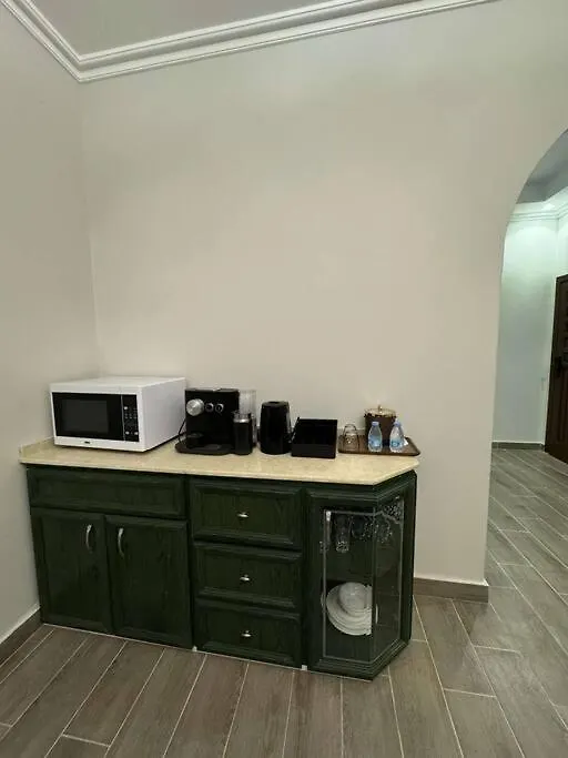 Three Bedroom Apartment Mecca